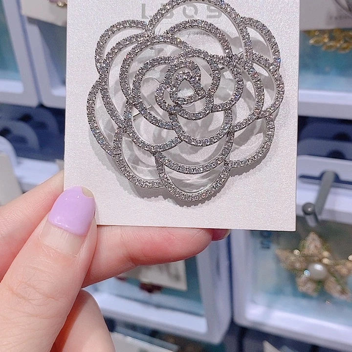 锆石铜合金山茶花 大号银色