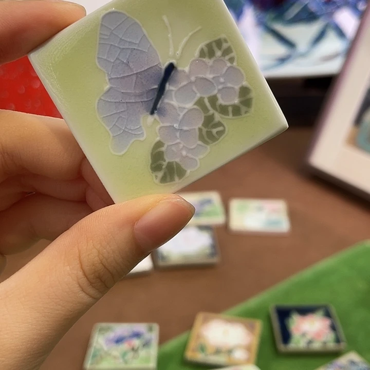 云***舒景德镇陶瓷艺术品