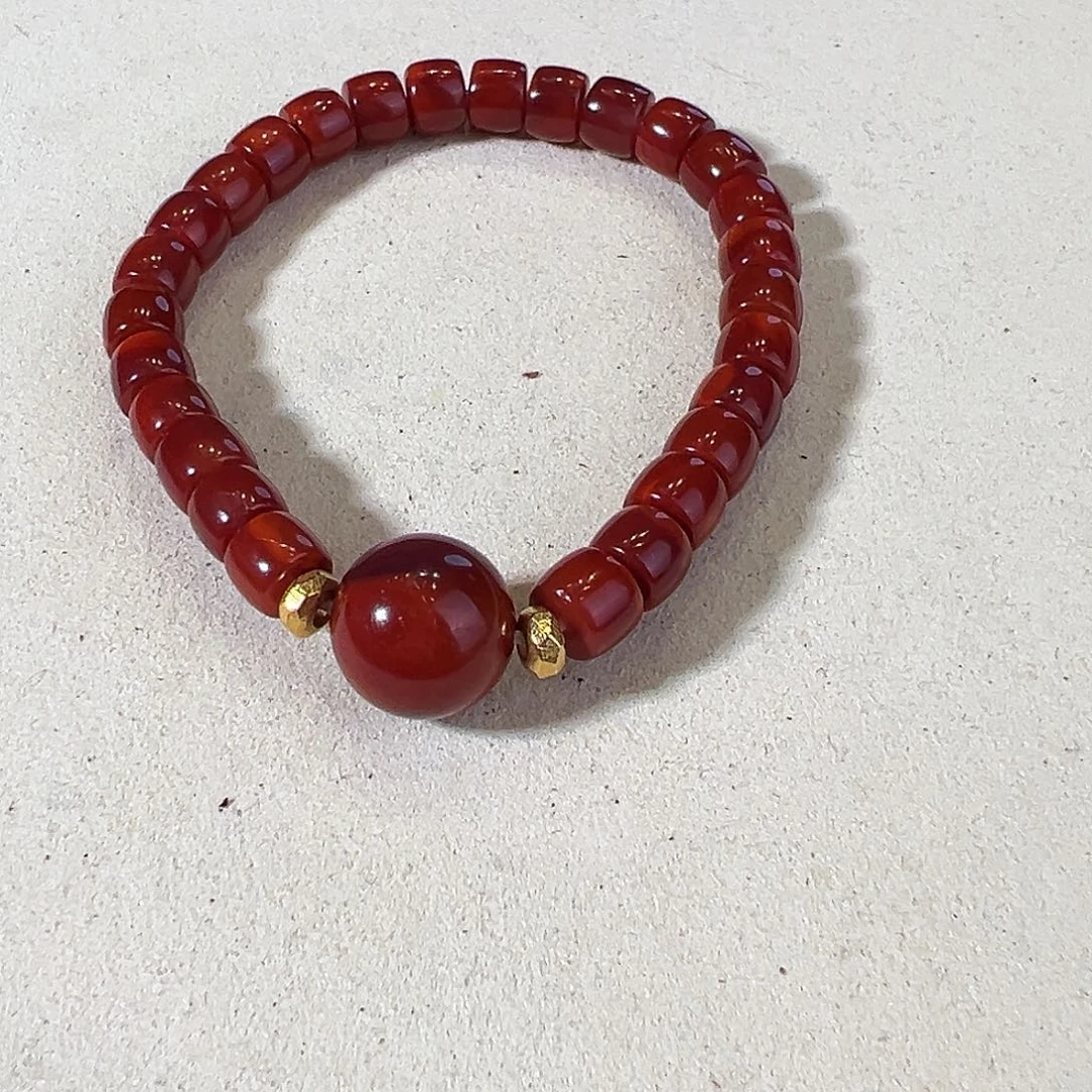 南红玛瑙手串18K金镶嵌别**王手串