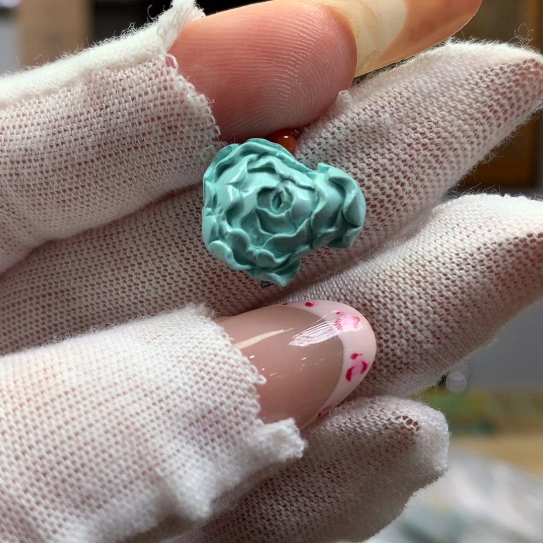 绿松石未镶嵌挂件