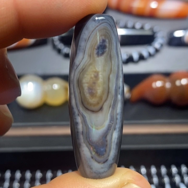 玛瑙/玉髓未镶嵌挂件