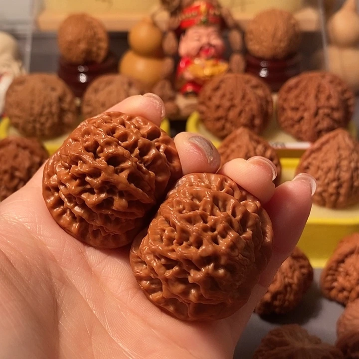 文玩核桃吊坠39秦闷