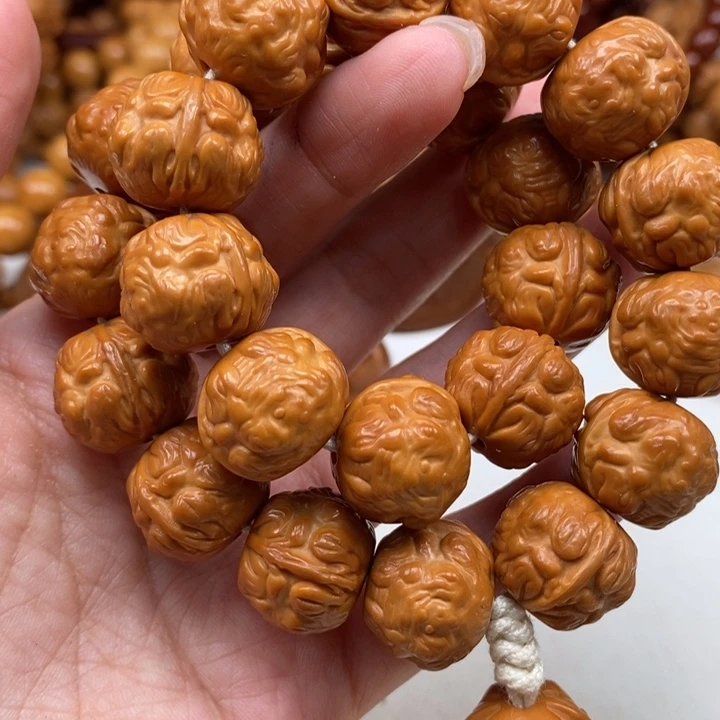 吊坠猴头核桃禅王手持