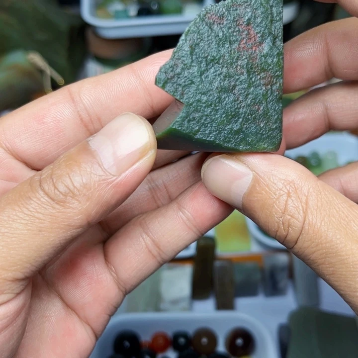 未镶嵌和田玉珠宝半成品