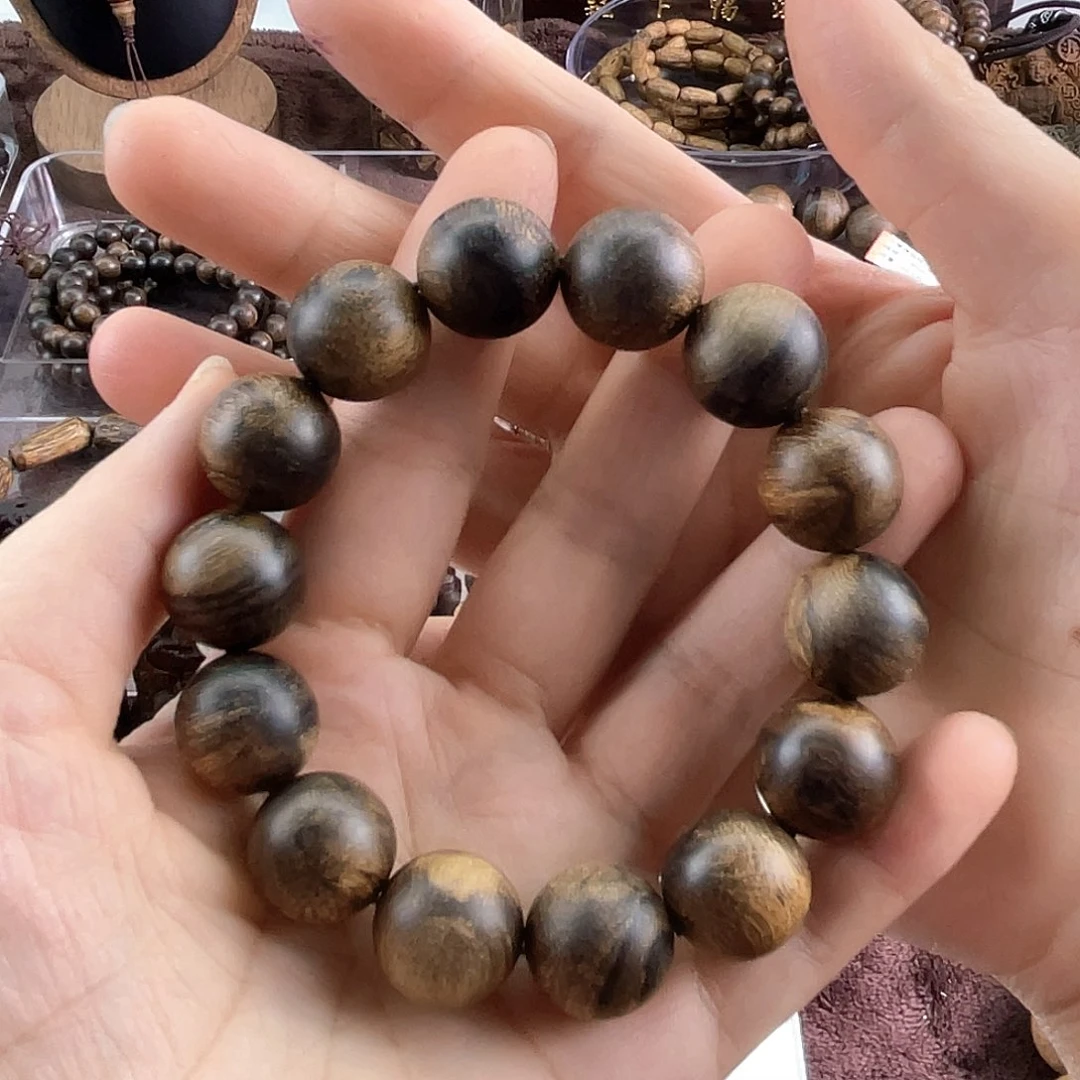 沉香手串惊**浪越南芽庄白棋虎斑留疤