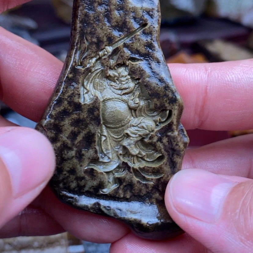 【闪购商品】原石雕刻手把件
