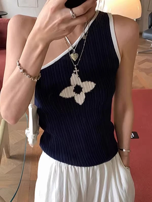 夏季高定吊带新品斜肩露肩针织背心女新款通勤百搭纯欲风显瘦上衣