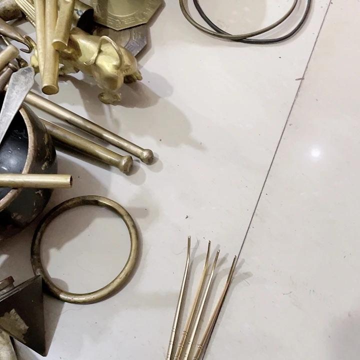 老式铜夹子古朴典雅大方