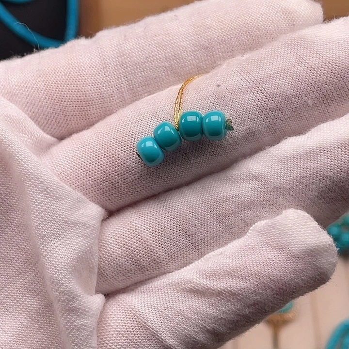 绿松石未镶嵌珠宝奇石5.4