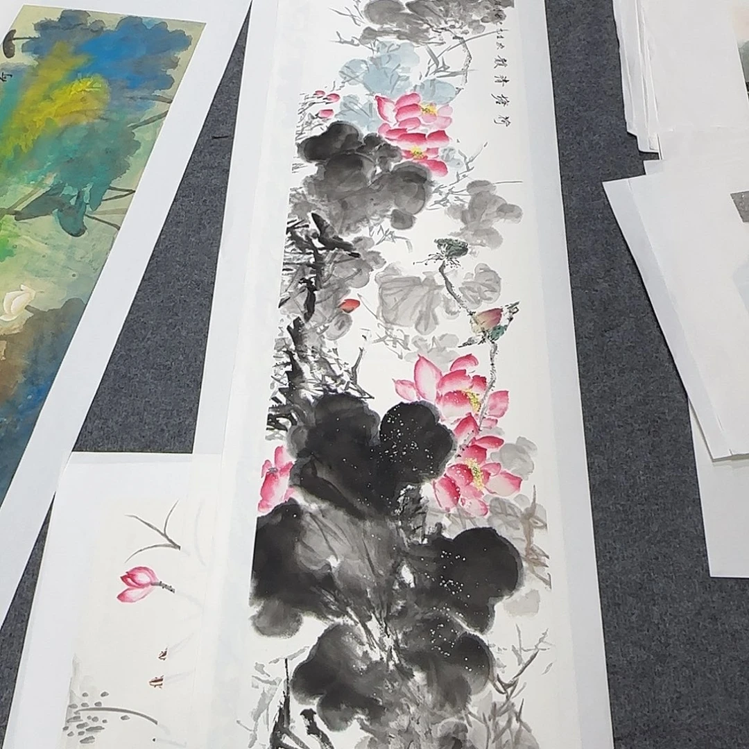 国画138*35纯手绘刘亦凌