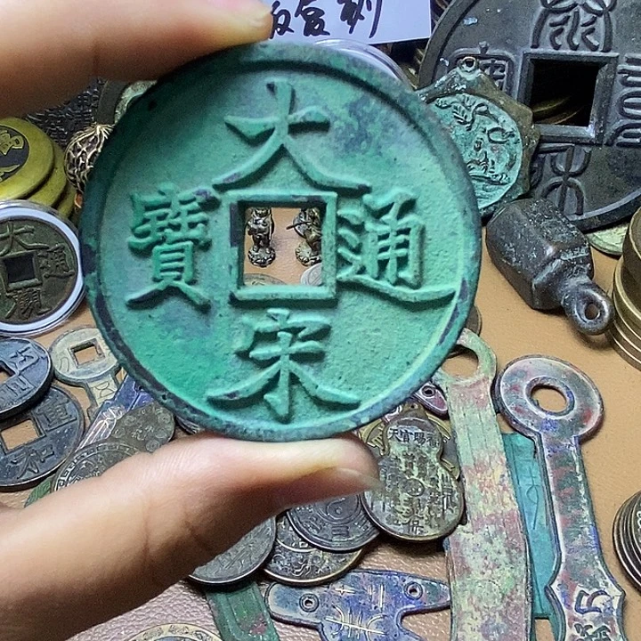 铜铁合金类工艺品