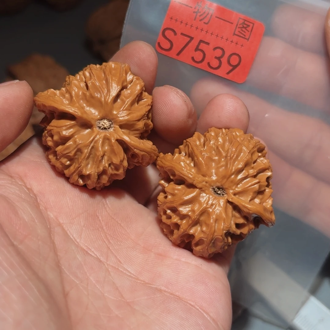 把件文玩核桃苹果
