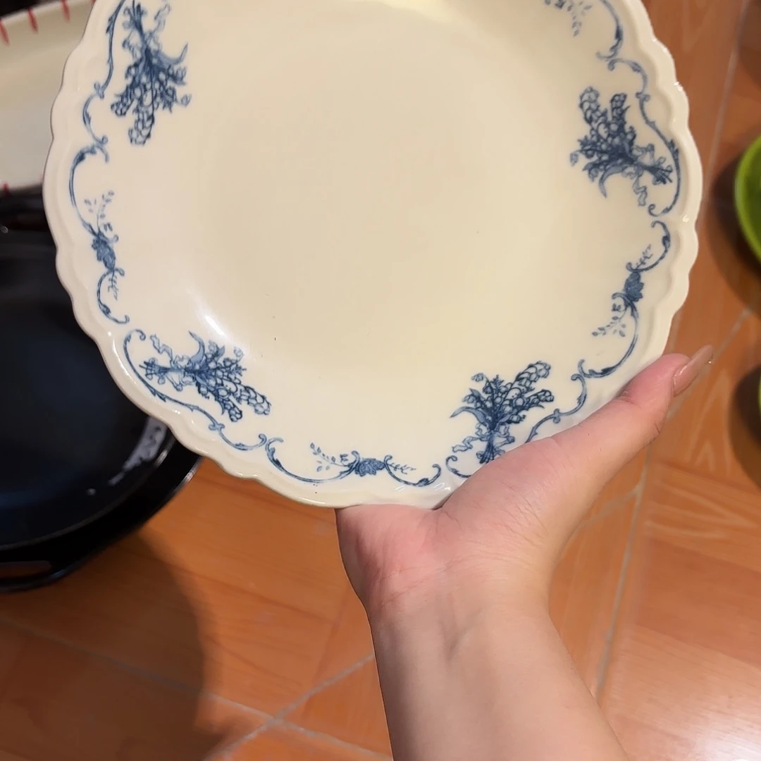 瓷蓝花盘子一个微瑕