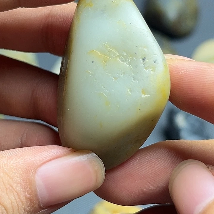 和田玉（子料）未镶嵌珠宝奇石48.8