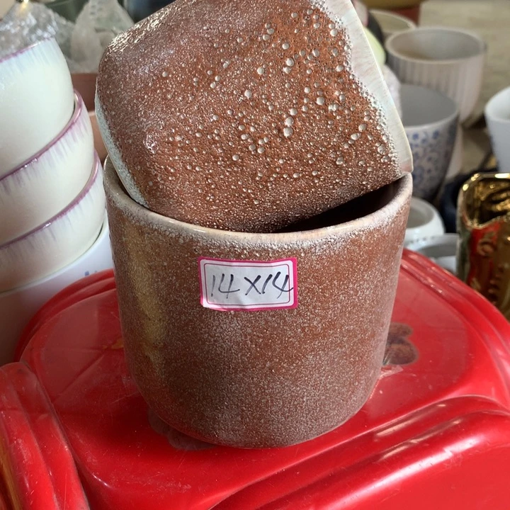 1****绪默认打孔微瑕花盆两个