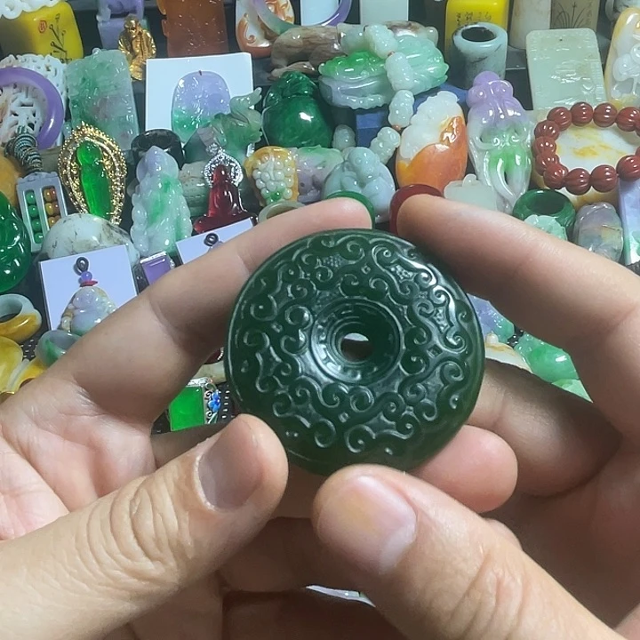 密胺瓷片实物如图