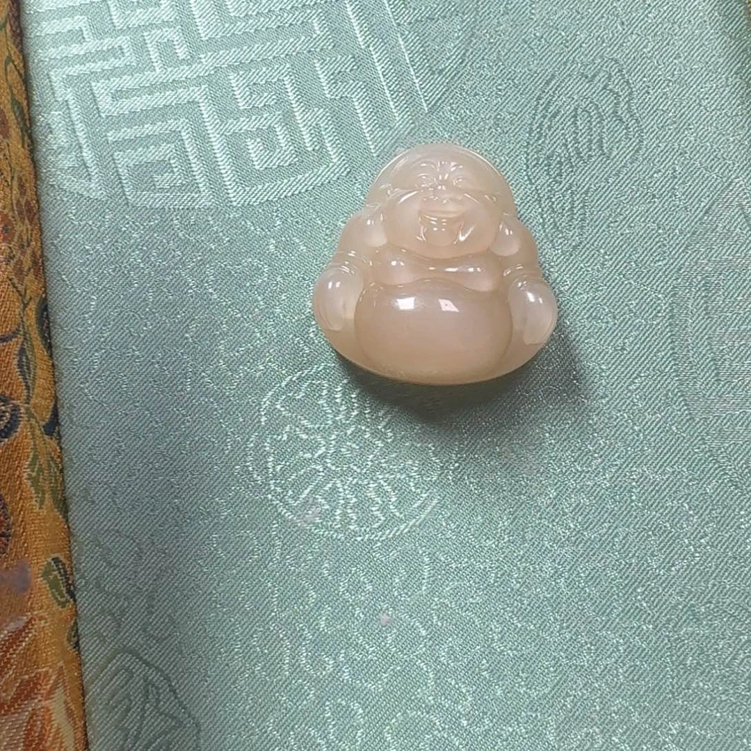 和田玉未镶嵌颈饰拍前请仔细阅读购买协议