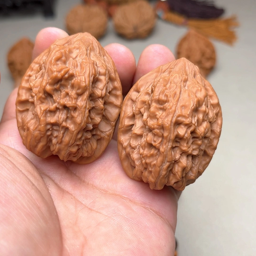 文玩核桃吊坠壁虎