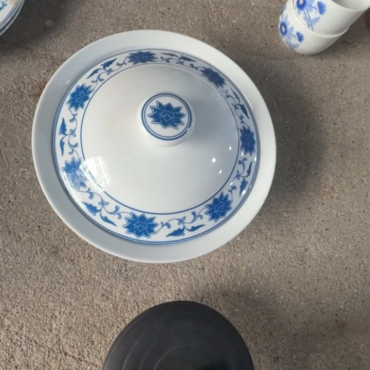 景德镇的陶瓷瓷器