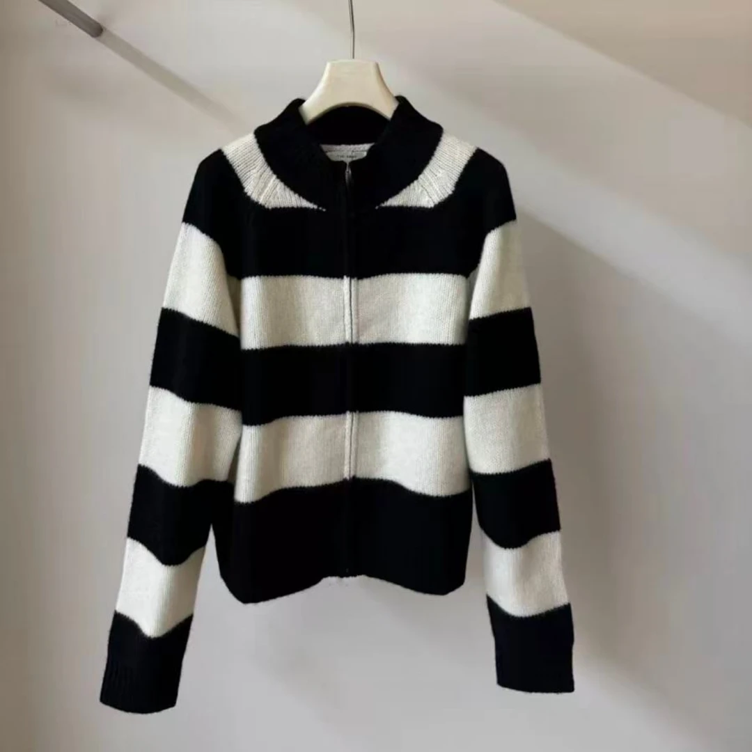 Manmi   撞色条纹立领毛衣开衫外套  2811（C7↑）