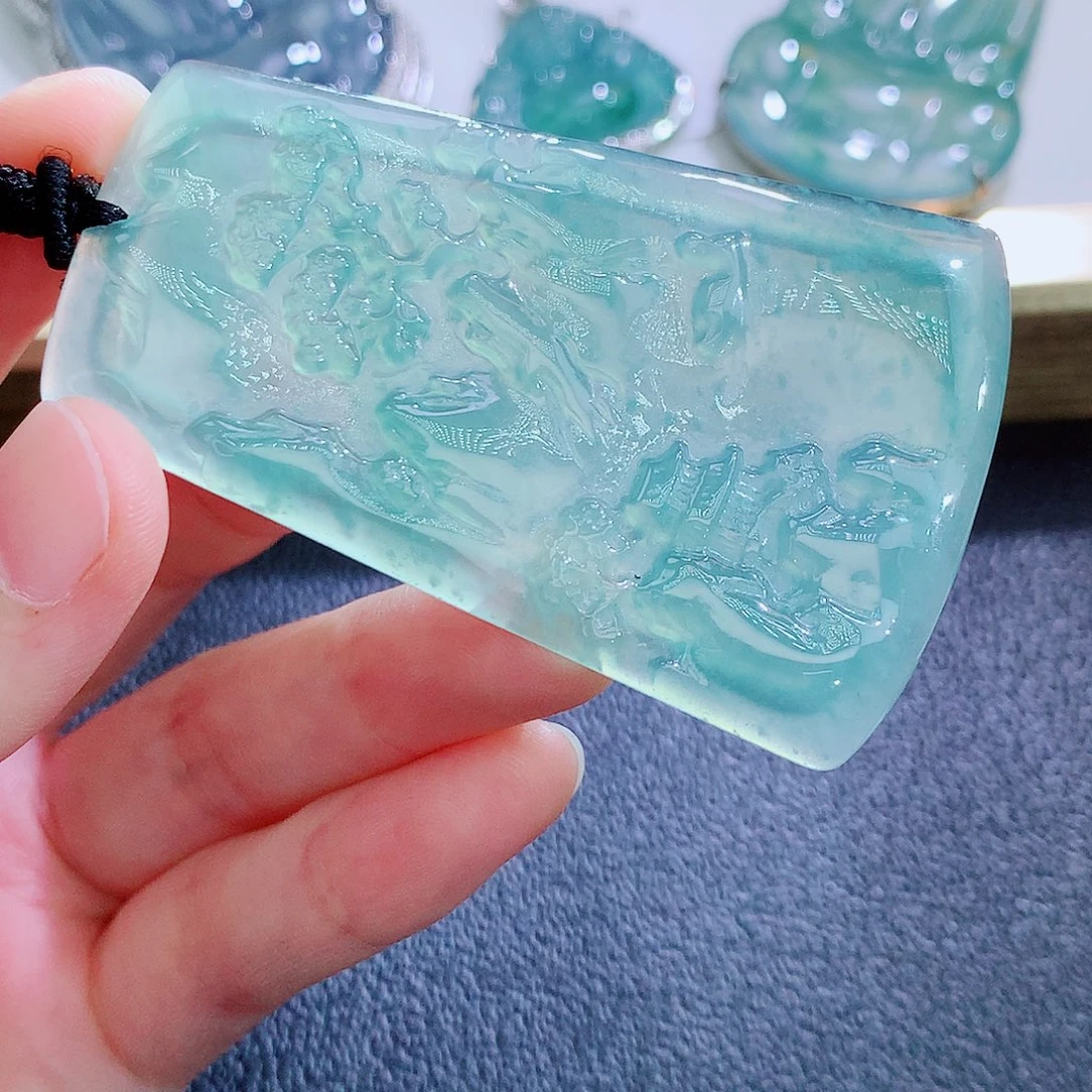 颈饰未镶嵌翡翠翡翠