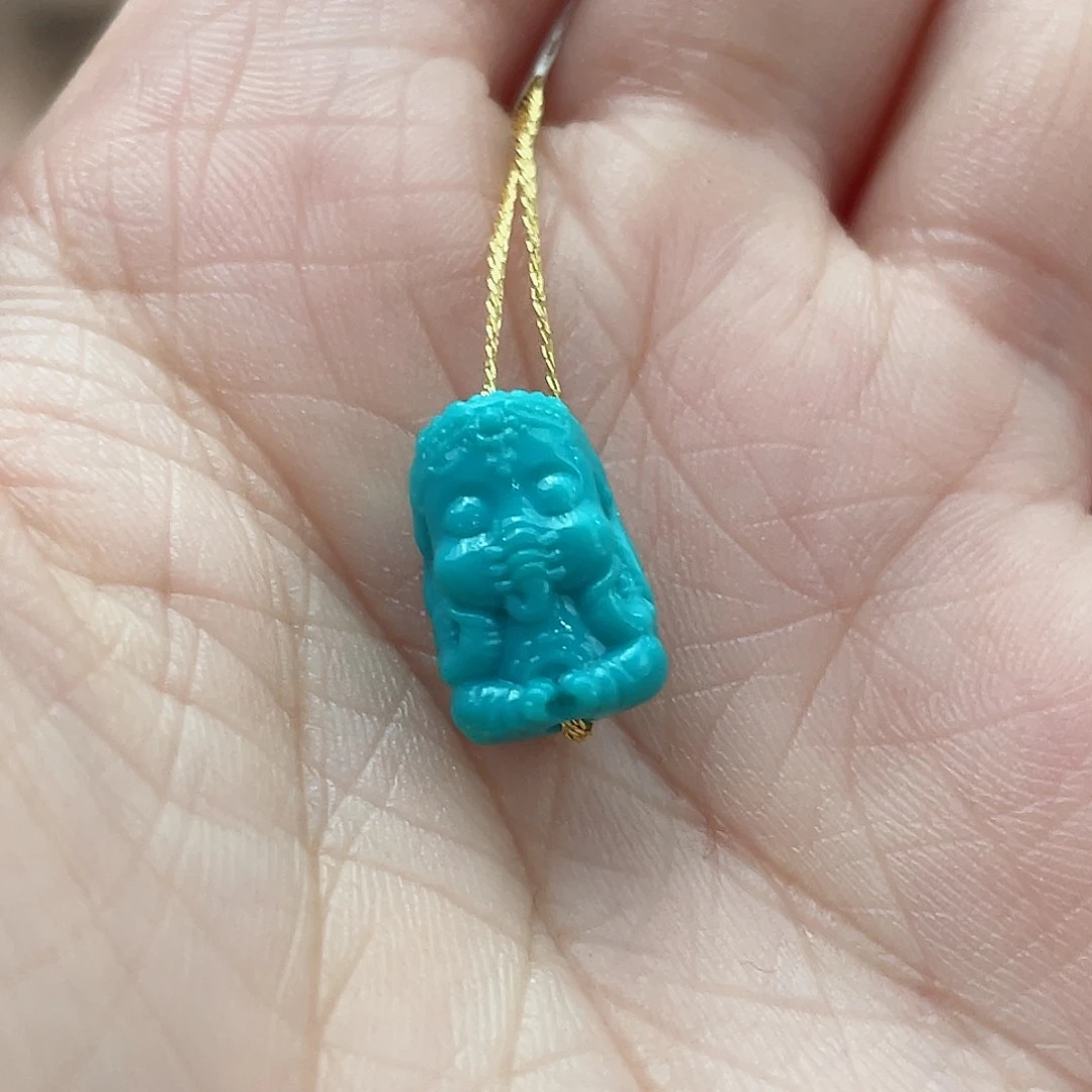 绿松石颈饰未镶嵌