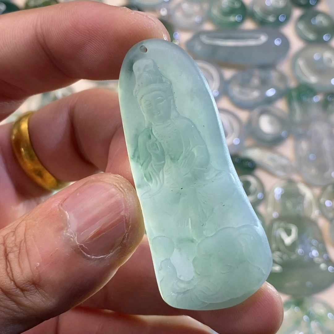定制翡翠未镶嵌翡翠