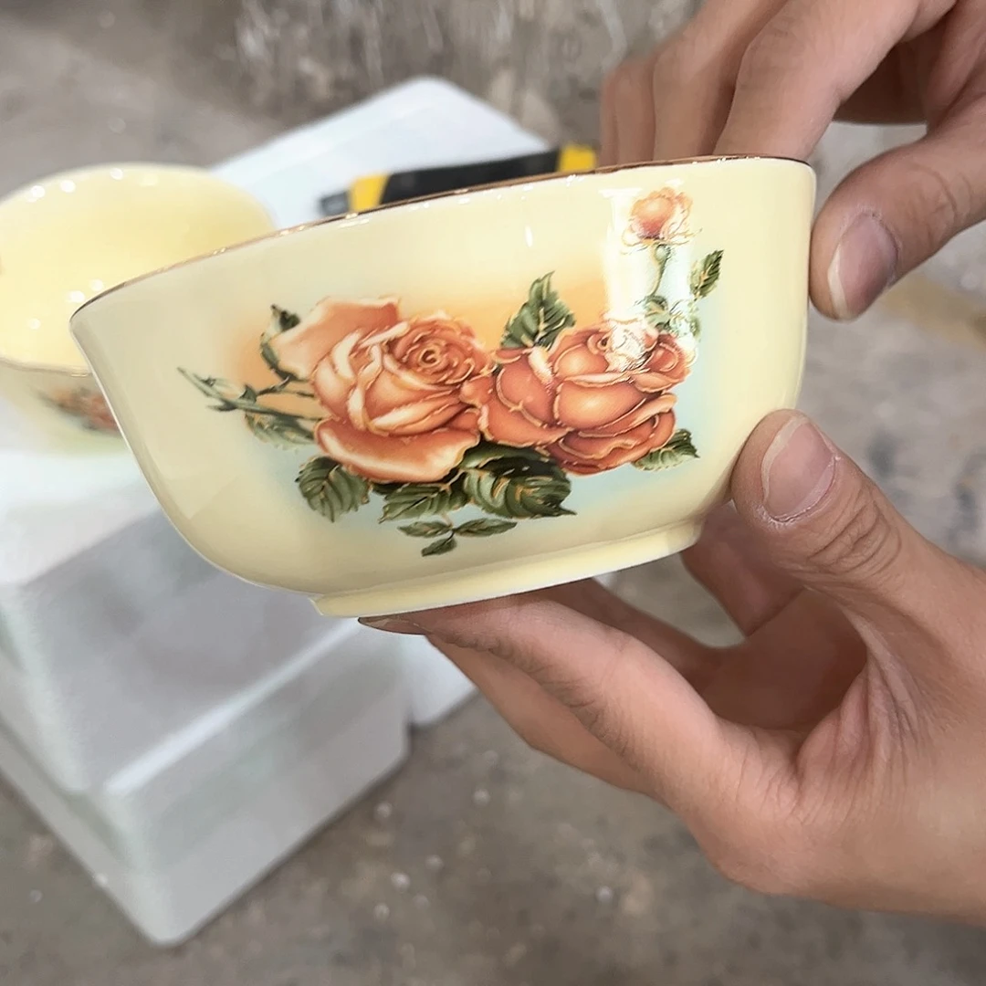 陶瓷……………………………………