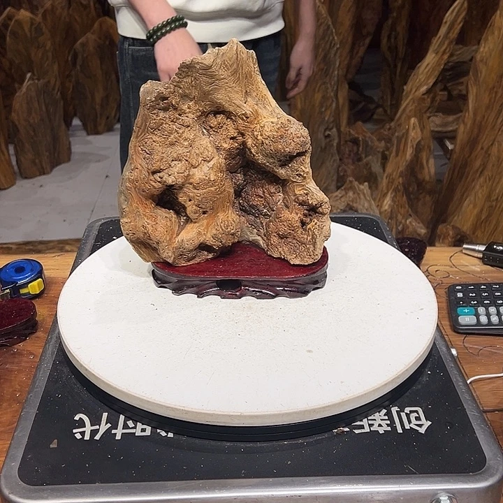 松木（琥珀木）思***。