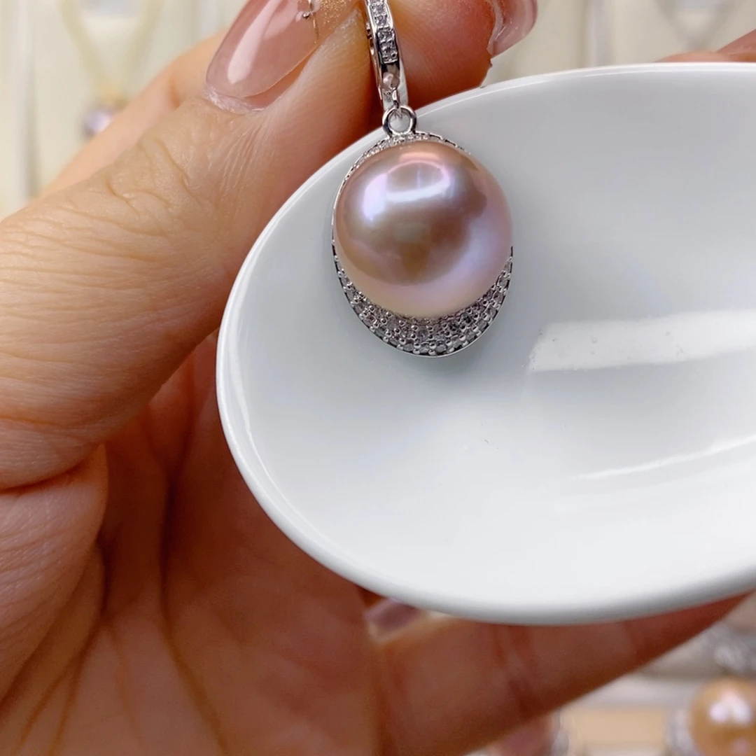 淡水珍珠吊坠(赠链)合金