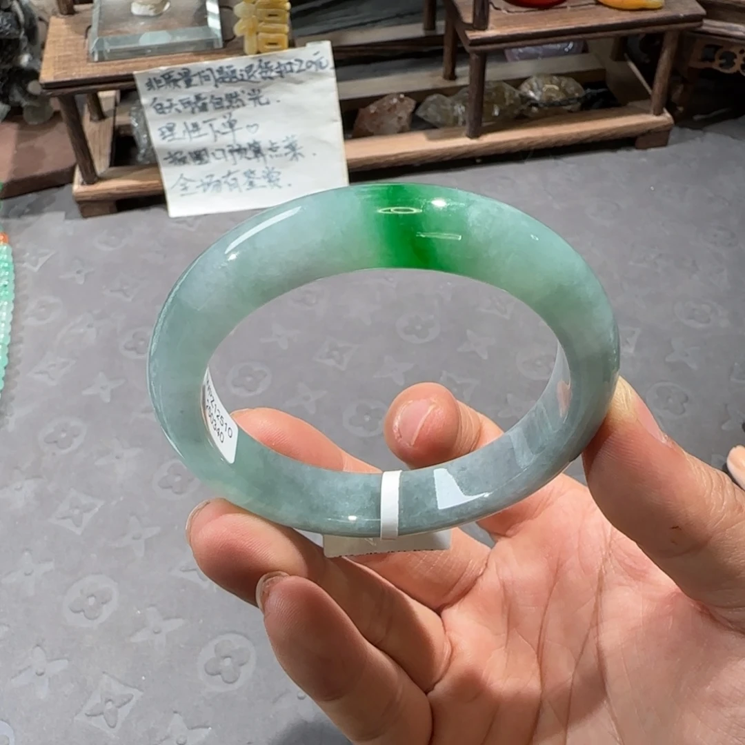翡翠未镶嵌手镯55.5圈口