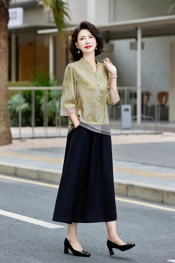 新中式妈妈夏装国风衬衫套装中老年夏季上衣洋气T恤高贵两件套