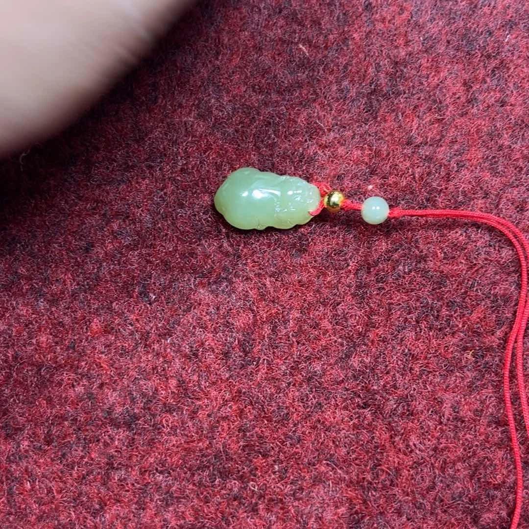 和田玉（糖玉）未镶嵌颈饰