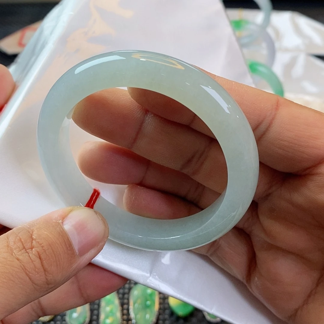 【闪购商品】未镶嵌手镯翡翠