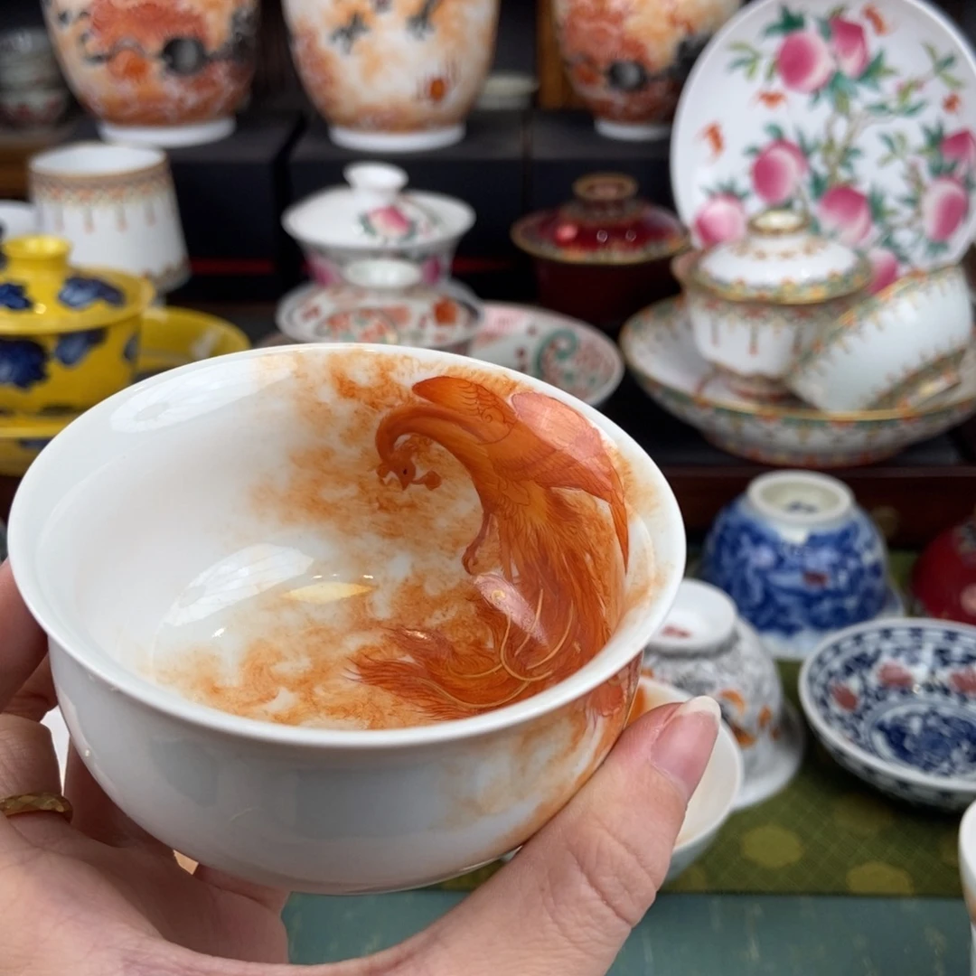 陶瓷的设计师是一个人