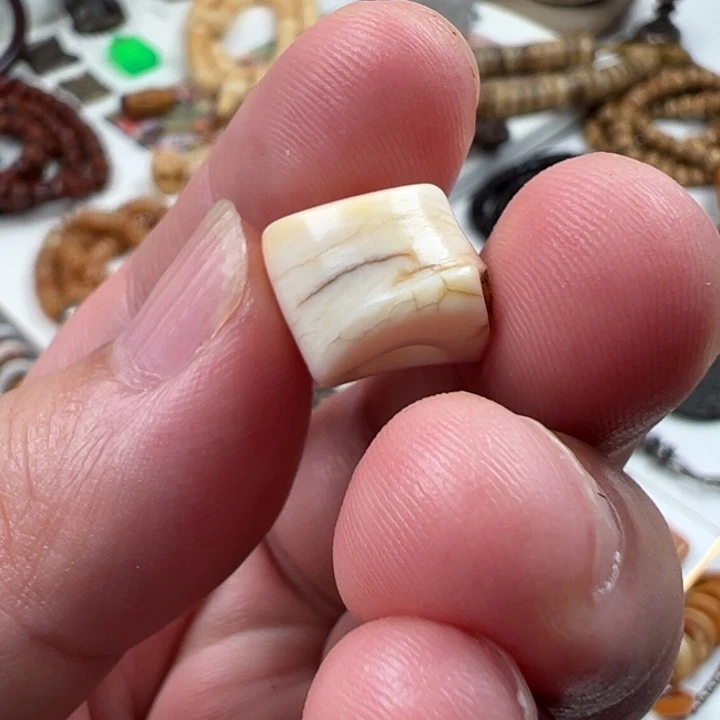 用***1藏传原生态玛尼珠