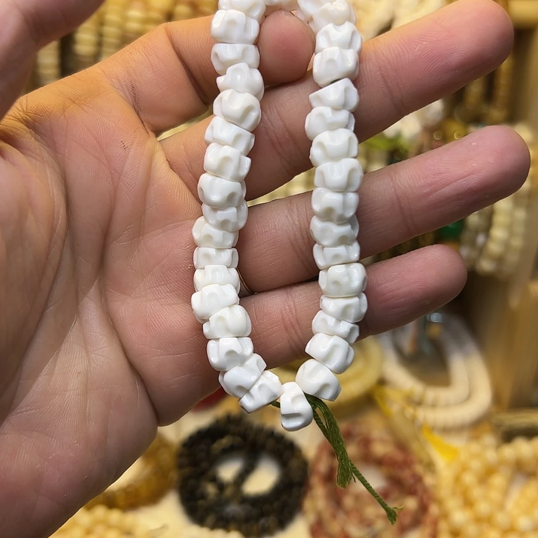 桃核吊坠1.1鹿角雕刻大肠