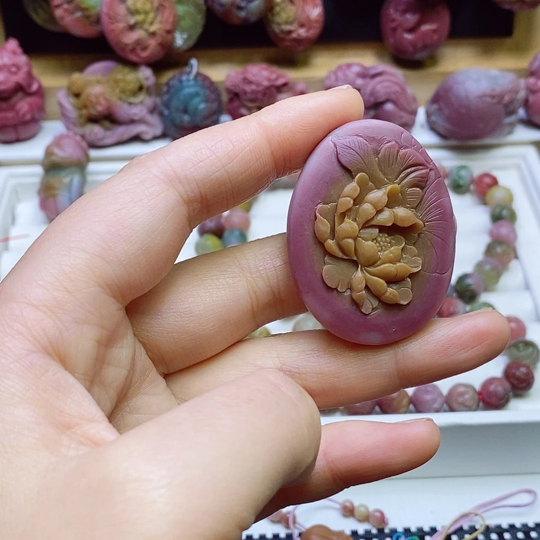 玛瑙/玉髓盐源玛瑙吊坠未镶嵌