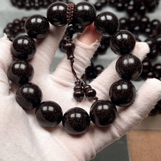 檀香紫檀（小叶紫檀）天**空