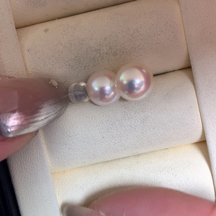 颈饰18K金镶嵌海水珍珠