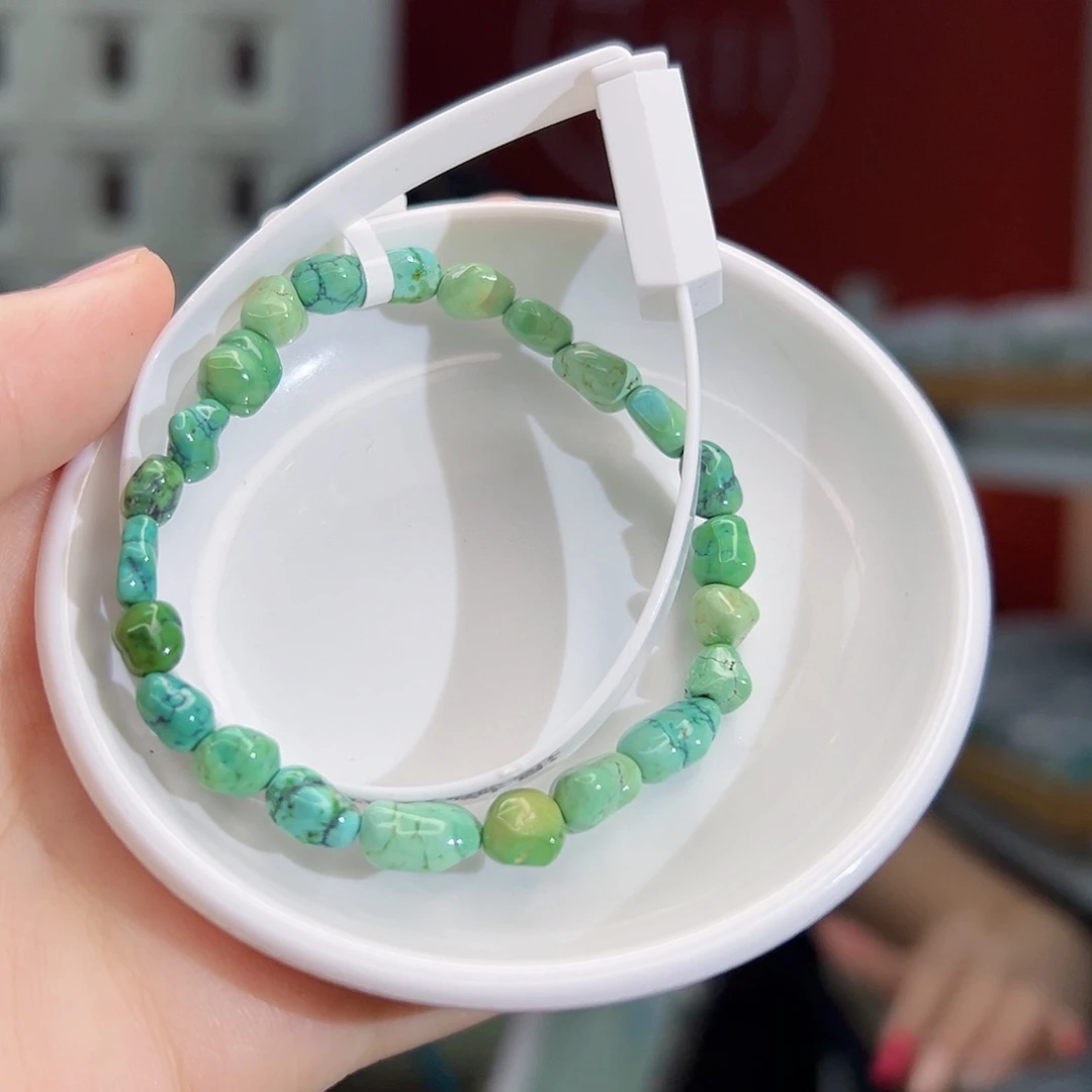 未镶嵌绿松石珠宝奇石