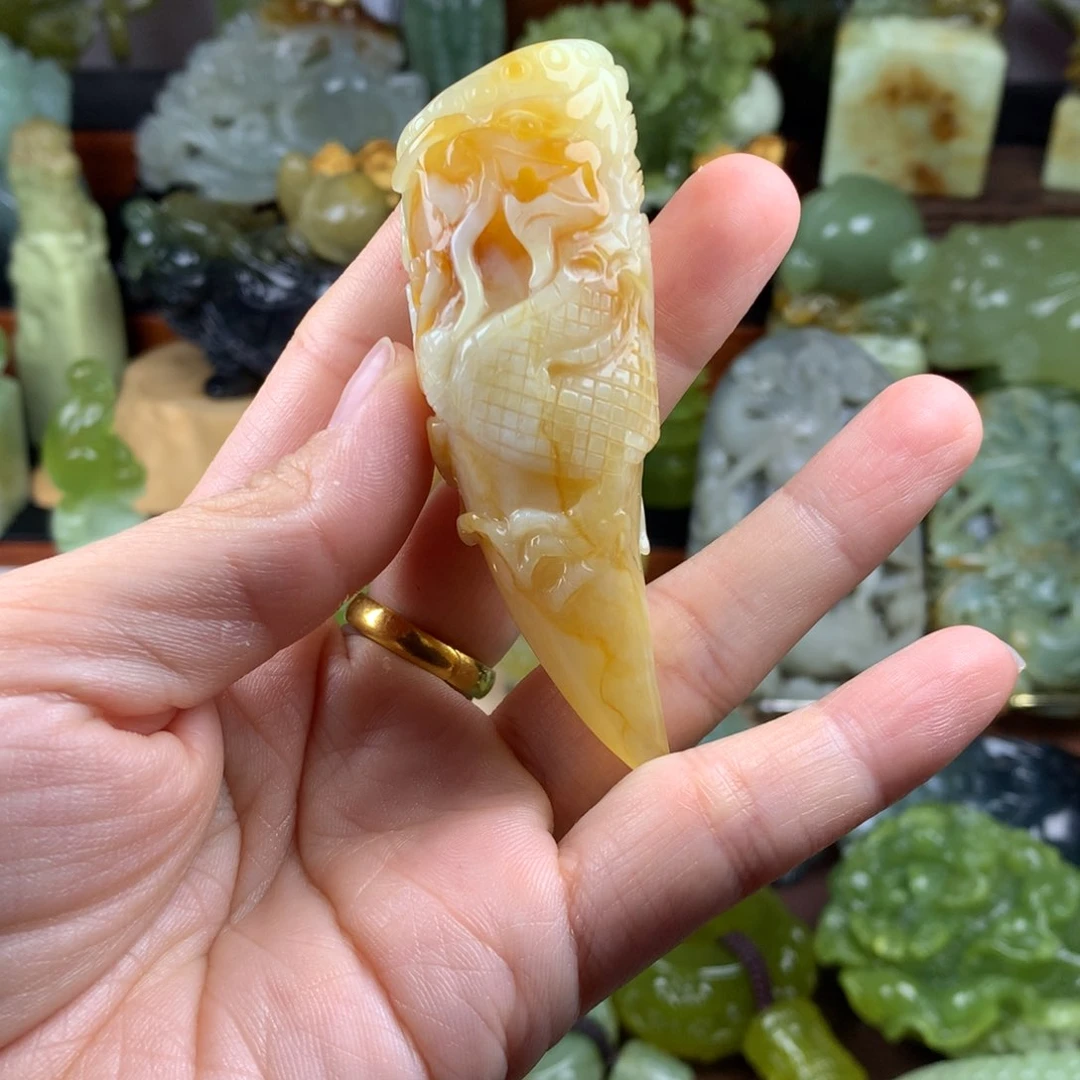 岫玉未镶嵌手把件