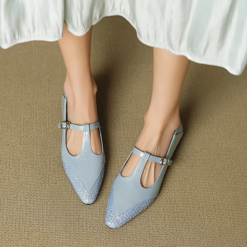 尖头平底单鞋女2025新款春鞋软皮软底皮鞋羊皮上班久站不累脚女鞋