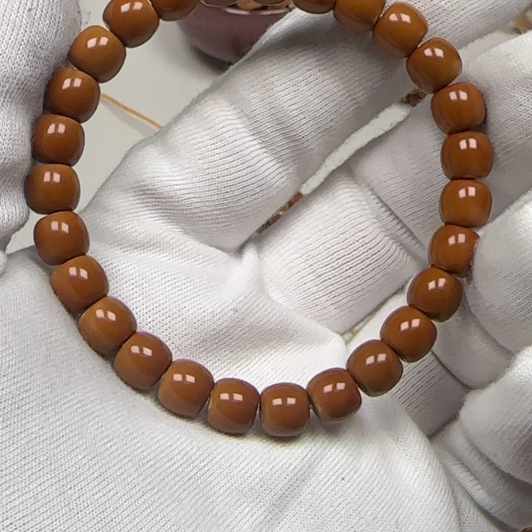 橄榄核手串老挝单圈三花面无白8.2福利