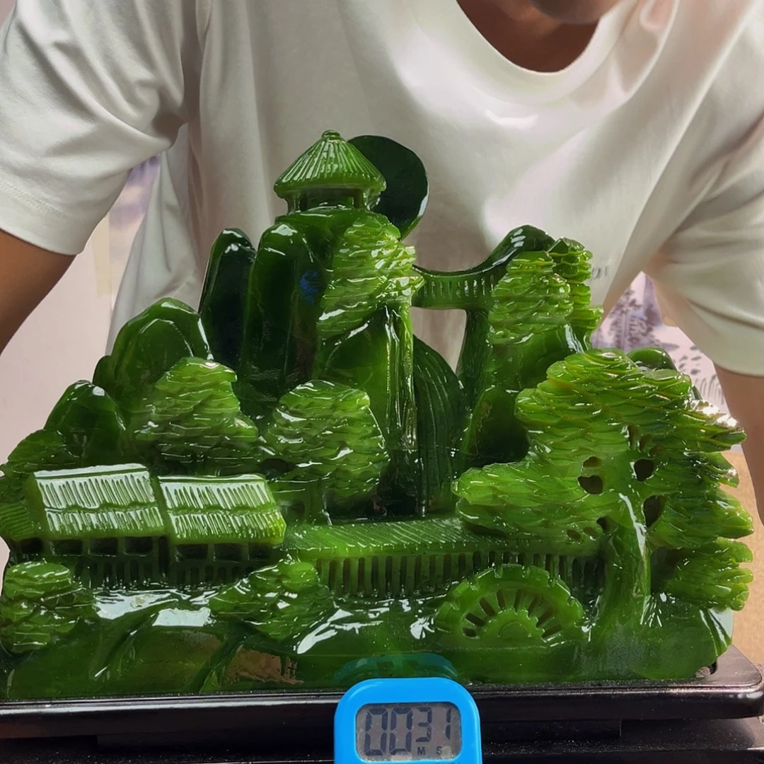 宝***奶玉玉摆件绿色带底座，