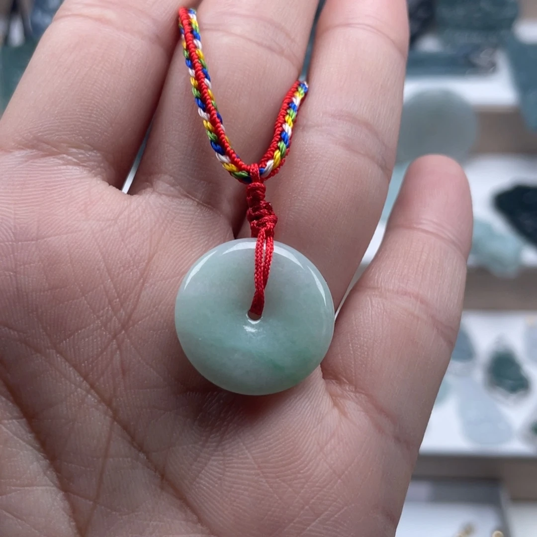 翡翠未镶嵌颈饰23