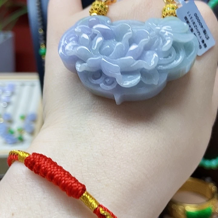 翡翠未镶嵌颈饰吊坠