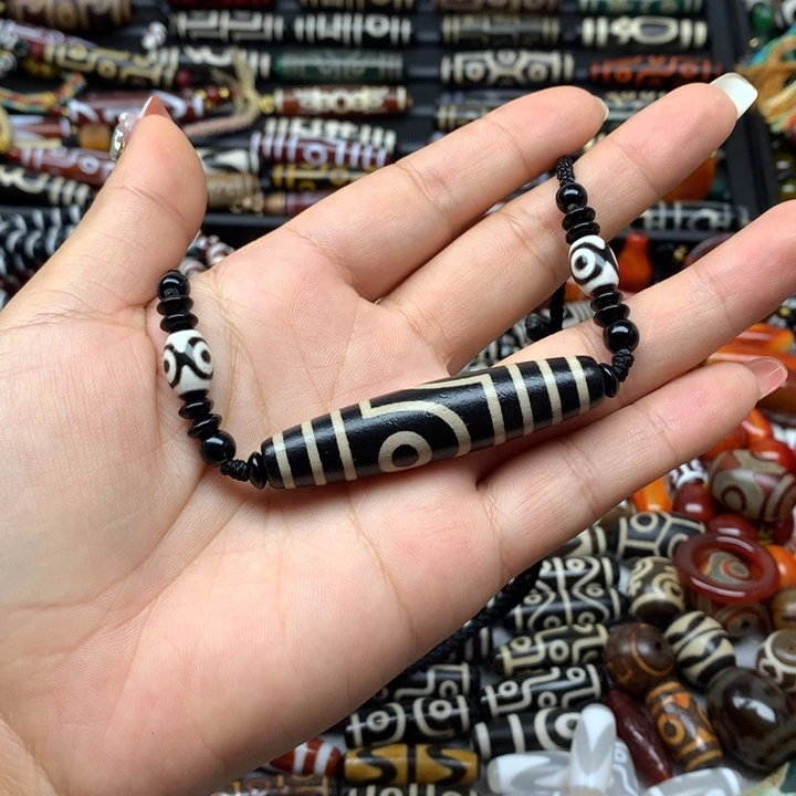 玛瑙/玉髓未镶嵌吊坠(赠链)