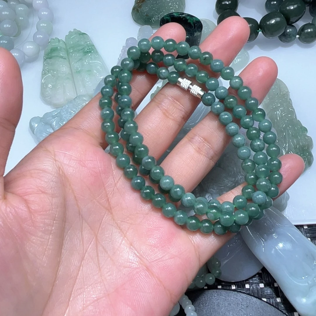翡翠未镶嵌颈饰这