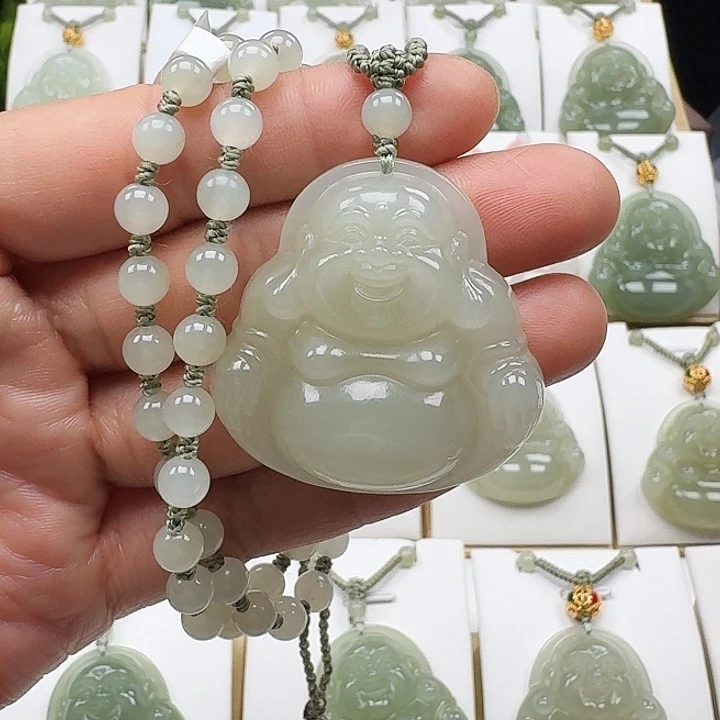 和田玉（糖玉）未镶嵌颈饰